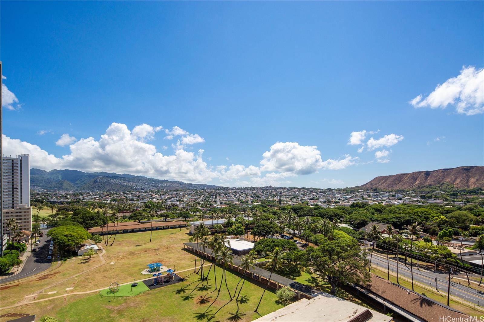 240 Makee Road, Unit 12C Honolulu, HI 96815 - Photo 18 of 21 The view off the deck