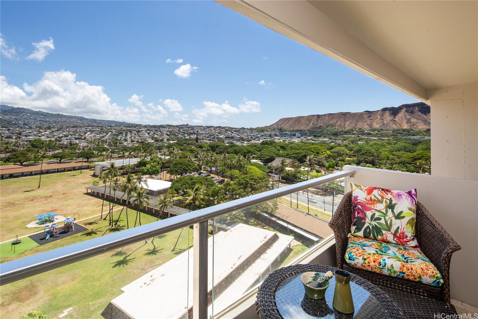 240 Makee Road, Unit 12C Honolulu, HI 96815 - Photo 3 of 21 Take in nice views of Diamond Head and the park from one of the two spacious decks—perfect for relaxing or entertaining.
