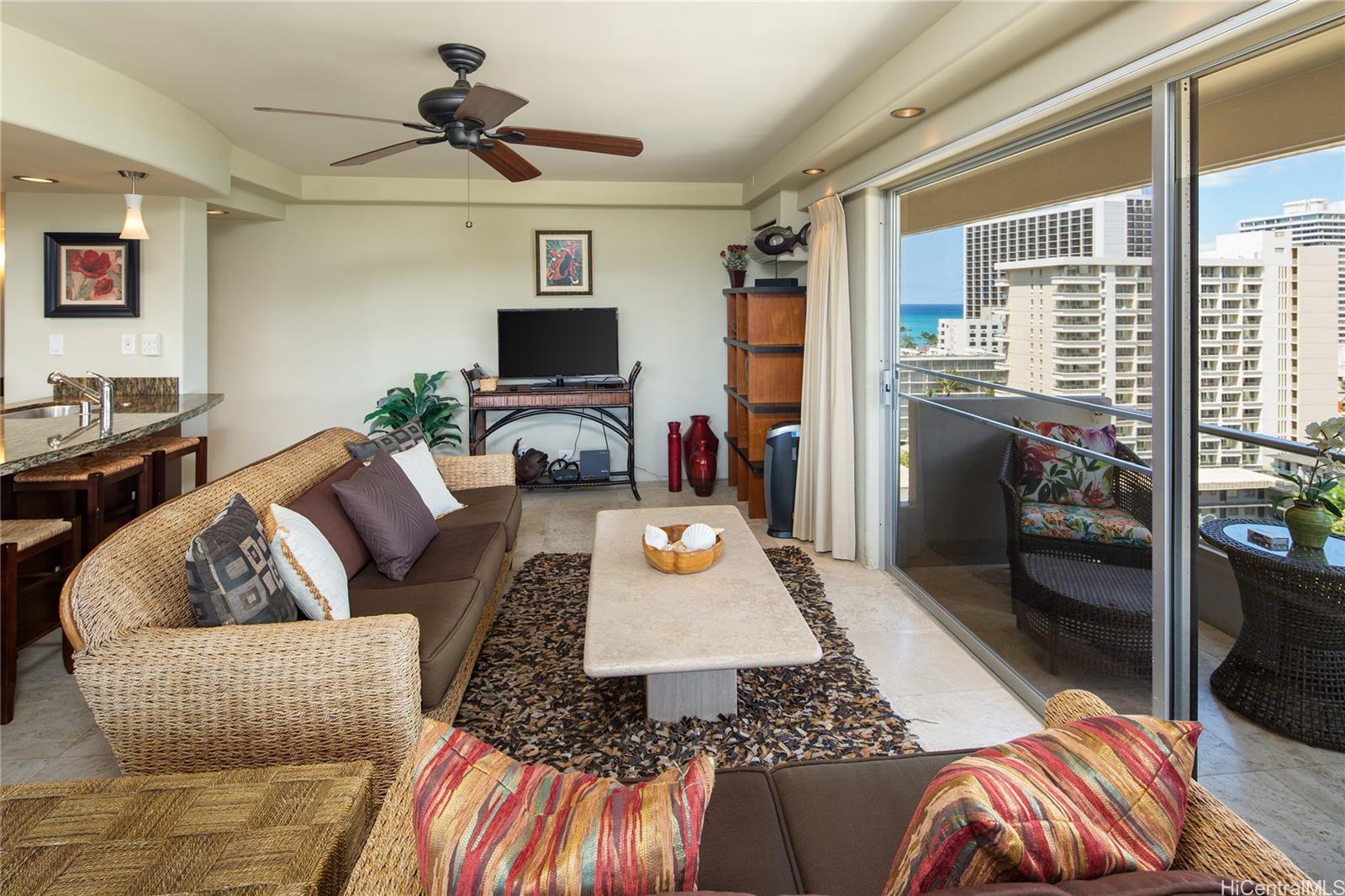 240 Makee Road, Unit 12C Honolulu, HI 96815 - Photo 6 of 21 Nice living room area with a view