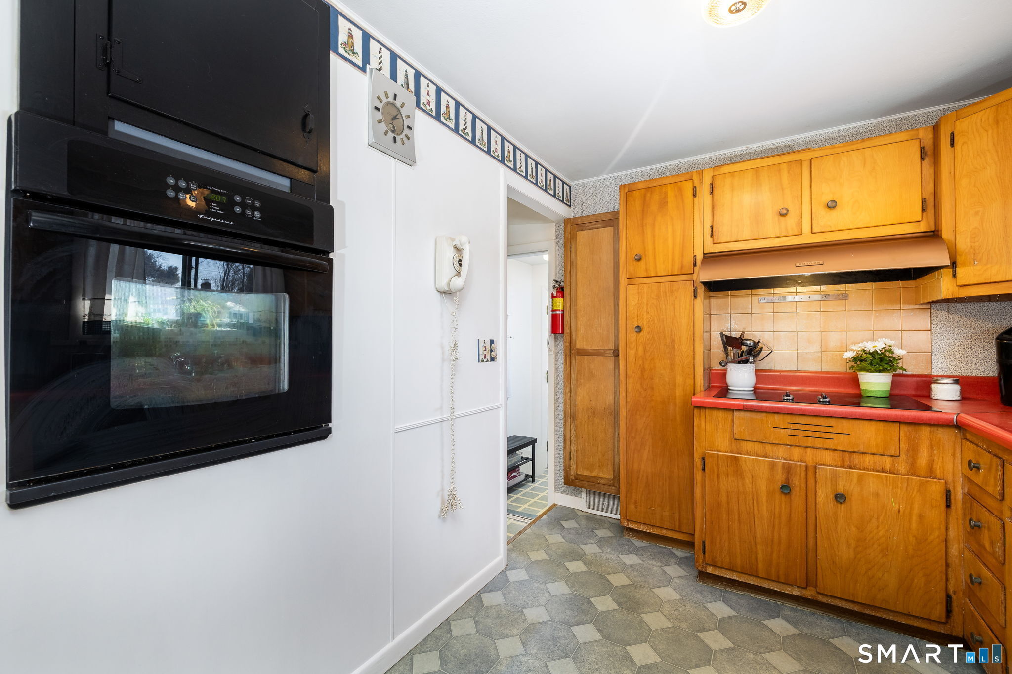 4 Lewis Street Simsbury, CT 06081 - Photo 15 of 30