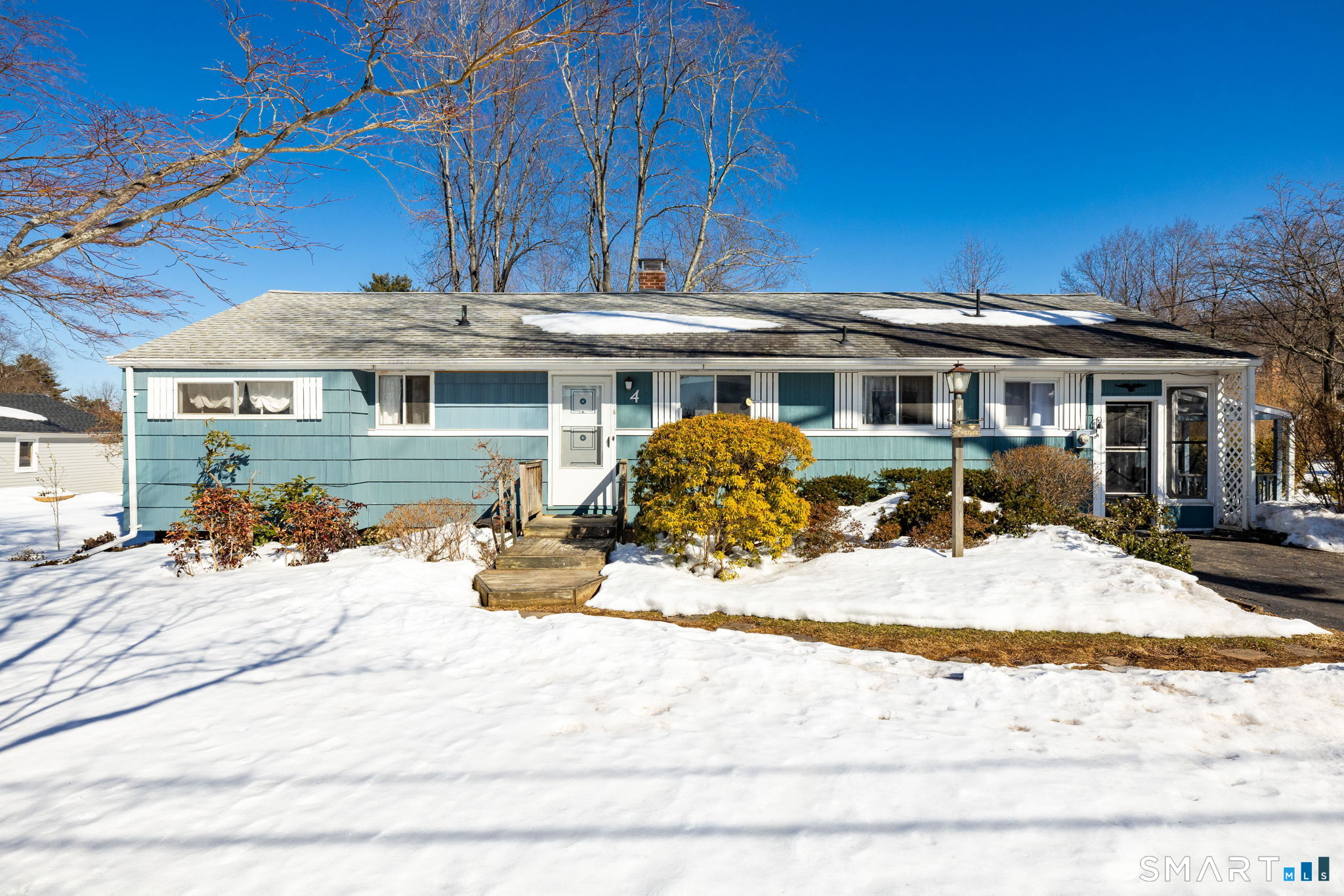 4 Lewis Street Simsbury, CT 06081 - Photo 26 of 30