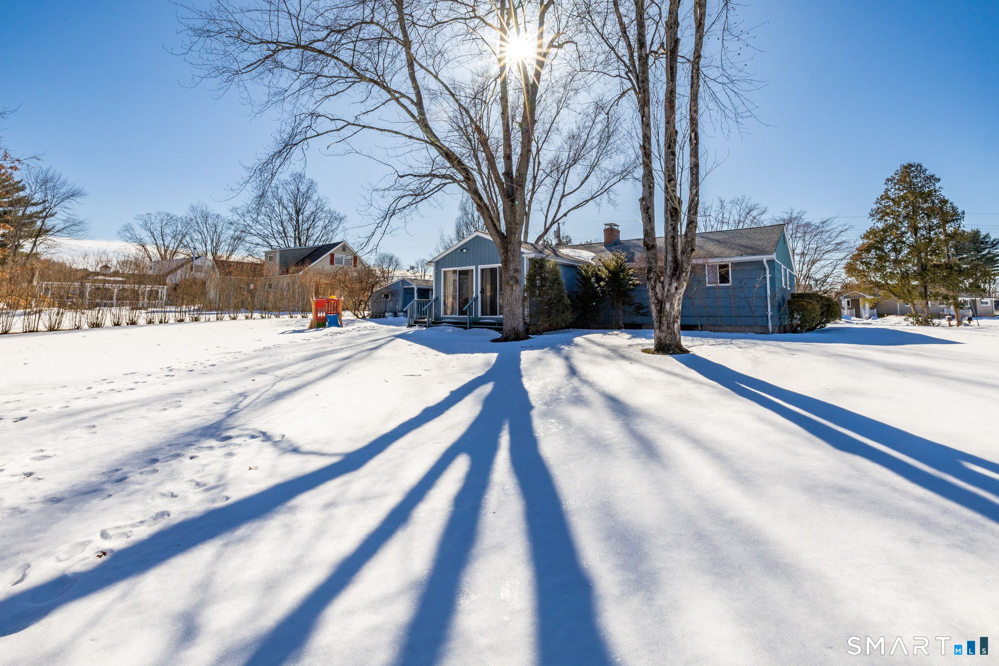 4 Lewis Street Simsbury, CT 06081 - Photo 3 of 30
