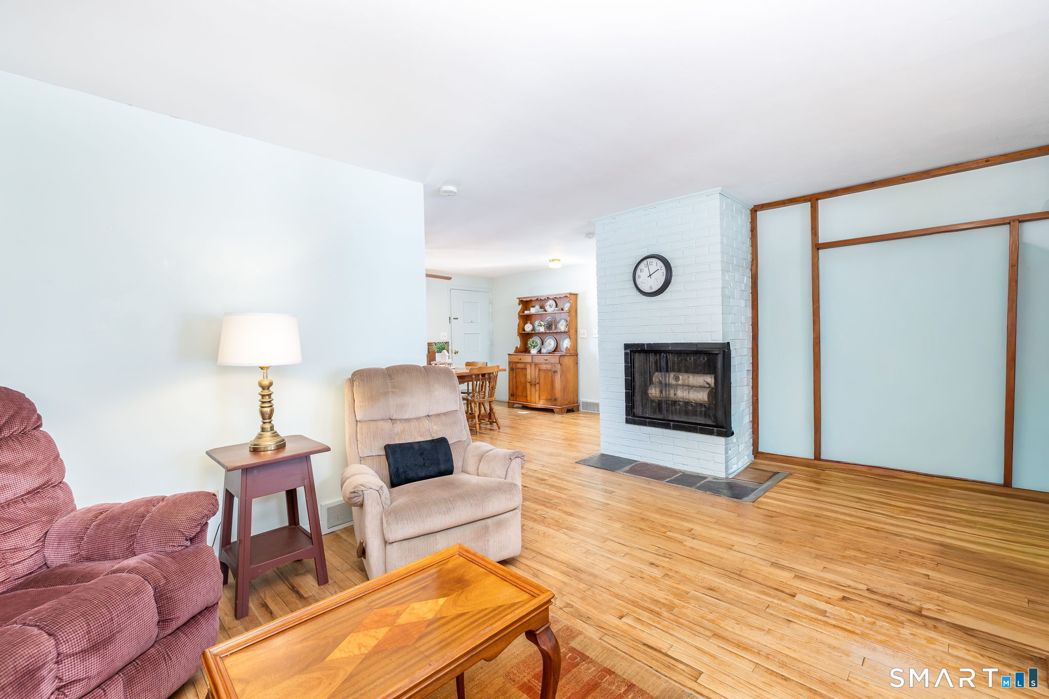 4 Lewis Street Simsbury, CT 06081 - Photo 9 of 30