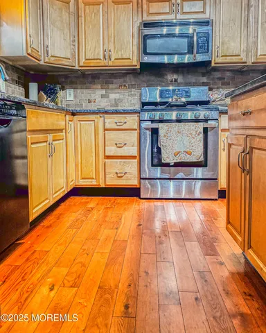 $699,900 | 1972 Glen Oak Drive, Forked River, NJ 08731