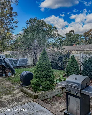 $699,900 | 1972 Glen Oak Drive, Forked River, NJ 08731