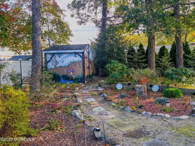 $675,000 | 1972 Glen Oak Drive, Forked River, NJ 08731