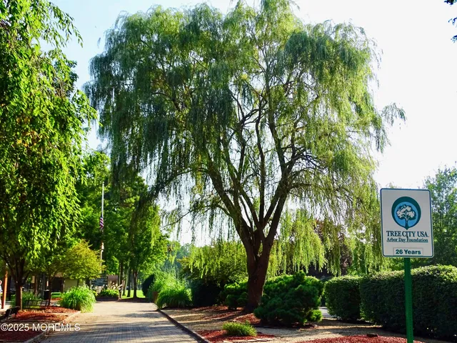 $699,900 | 1972 Glen Oak Drive, Forked River, NJ 08731