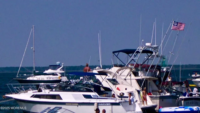 $699,900 | 1972 Glen Oak Drive, Forked River, NJ 08731