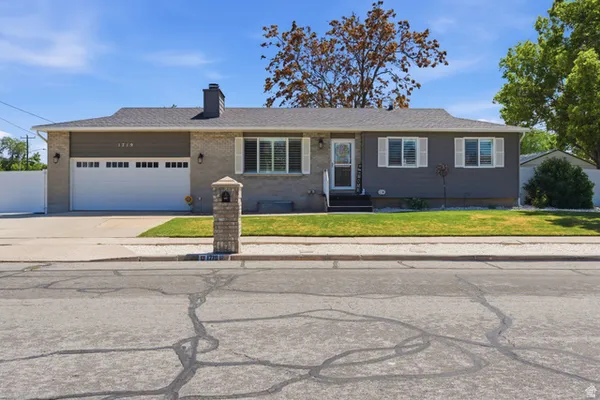 $525,000 | 1719 West 12050 South, Riverton, UT 84065