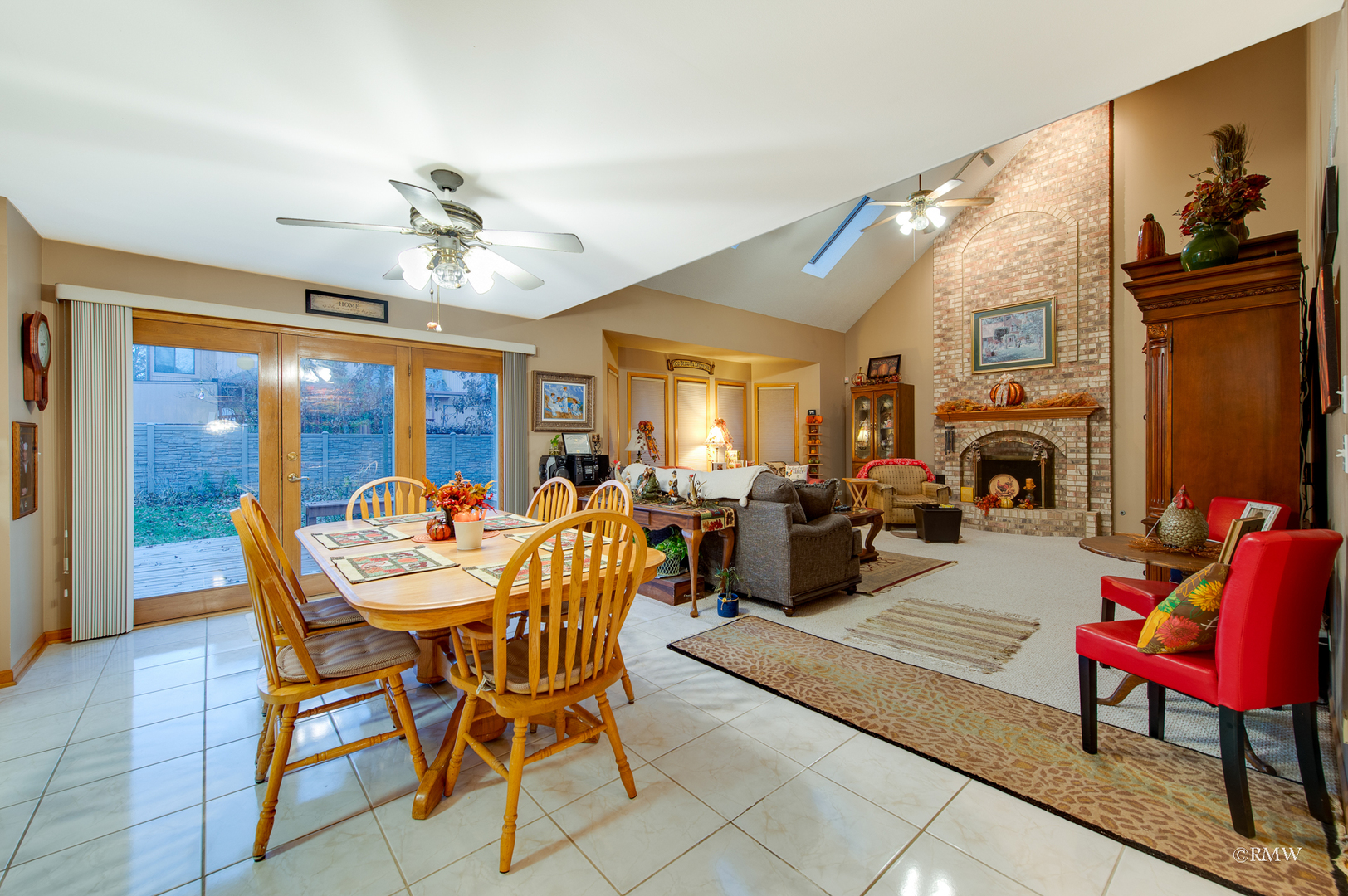 533 Ellsworth Avenue Addison, IL 60101 - Photo 9 of 35 Gallery Image 9