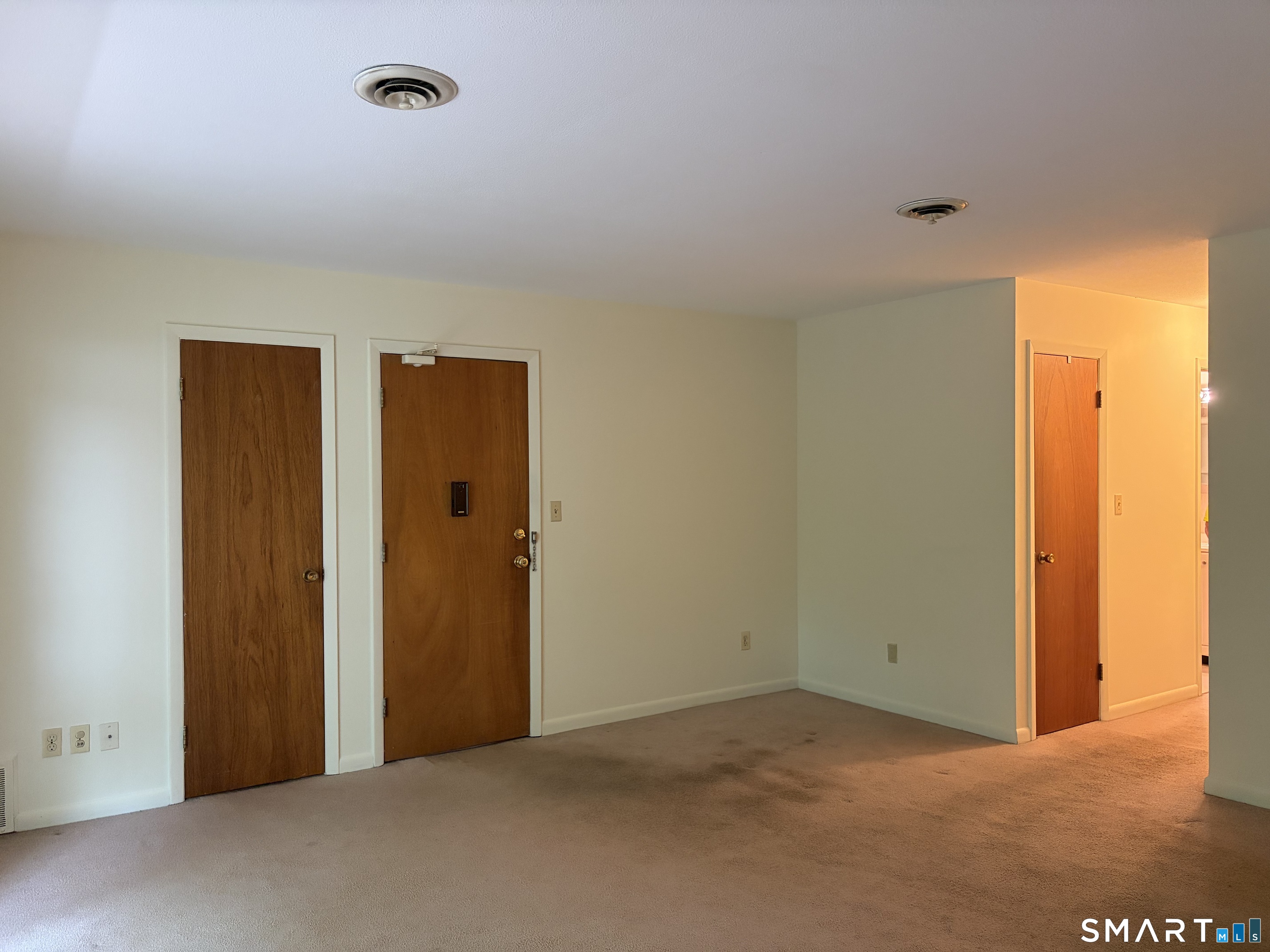 888 Main Street, Unit 2F Torrington, CT 06790 - Photo 10 of 21