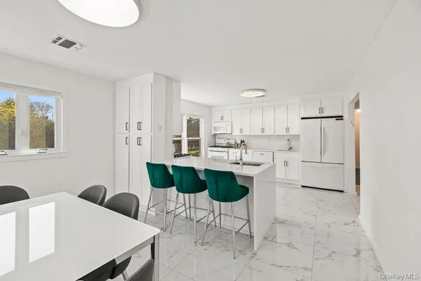 $1,389,000 | 12 Concord Drive, Monsey, NY 10952