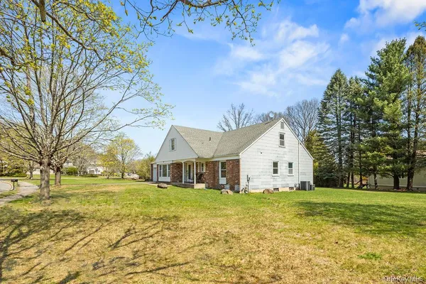 $1,389,000 | 12 Concord Drive, Monsey, NY 10952