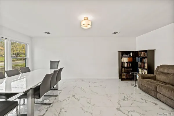 $1,389,000 | 12 Concord Drive, Monsey, NY 10952