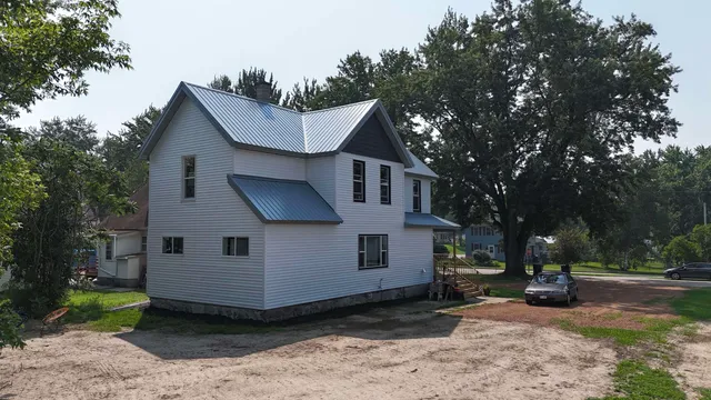 $169,900 | 406 East Front Street, Wittenberg, WI 54499