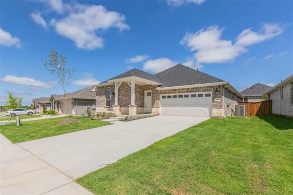 $2,400 | 3300 Riverlawn Drive, Anna, TX 75409