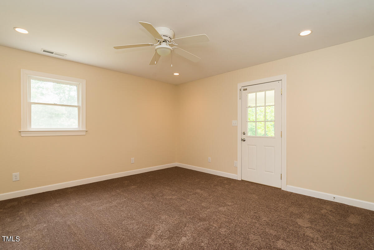 3405 Old Hillsborough Road Mebane, NC 27302 - Photo 13 of 43 untitled-17