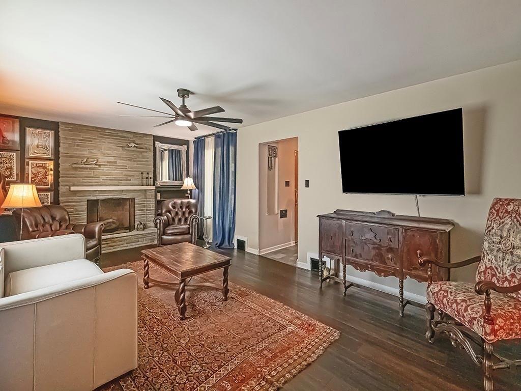 1024 Knollwood Road New Kensington, PA 15068 - Photo 15 of 23 a living room with furniture and a flat screen tv