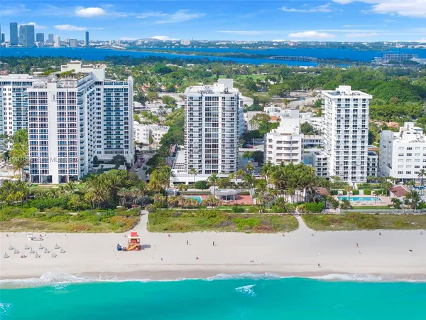 $4,200 | 2401 Collins Avenue, Unit 1906, Miami Beach, FL 33140