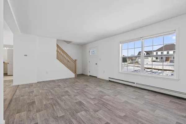 $399,900 | 6 Bayberry Court, Augusta, ME 04330