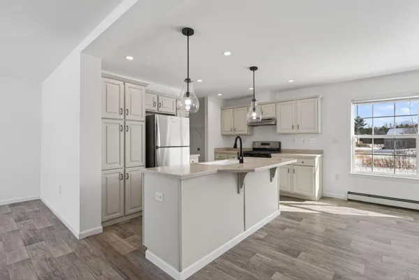 $399,900 | 6 Bayberry Court, Augusta, ME 04330