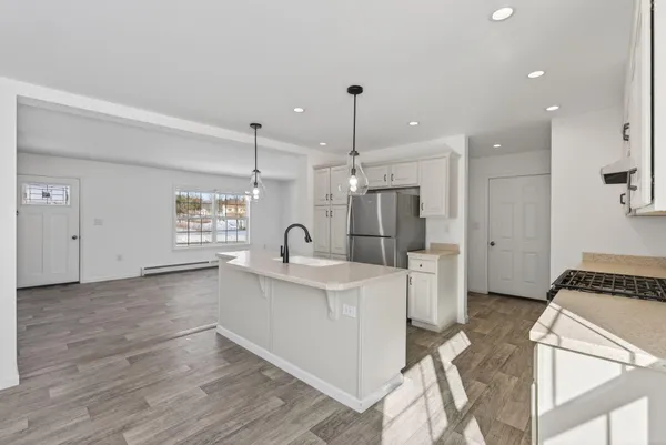 $399,900 | 6 Bayberry Court, Augusta, ME 04330