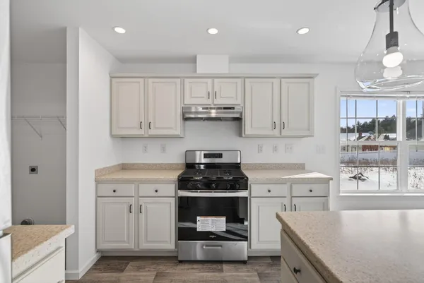 $399,900 | 6 Bayberry Court, Augusta, ME 04330