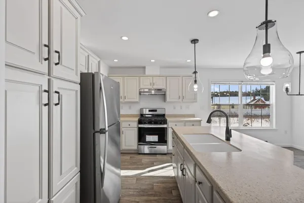 $399,900 | 6 Bayberry Court, Augusta, ME 04330