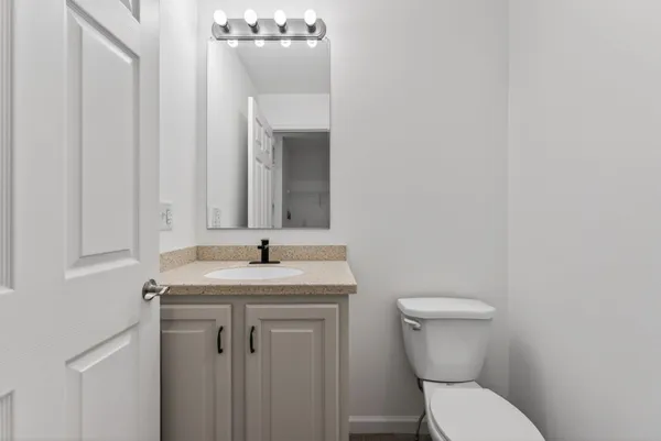 $399,900 | 6 Bayberry Court, Augusta, ME 04330