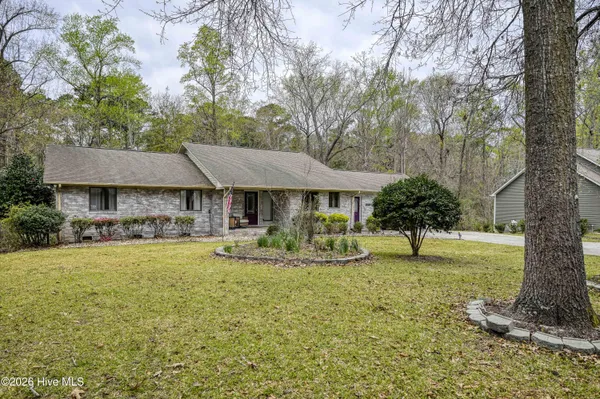 $2,800 | 206 Ravenswood Road, Hampstead, NC 28443