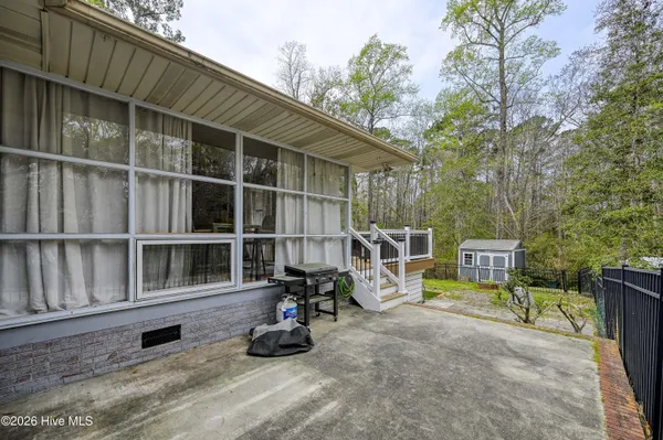 $2,800 | 206 Ravenswood Road, Hampstead, NC 28443