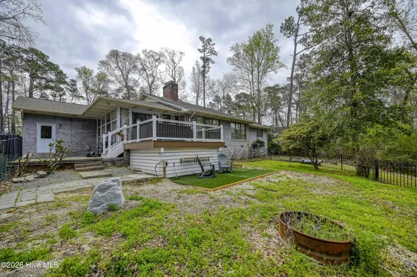 $2,800 | 206 Ravenswood Road, Hampstead, NC 28443