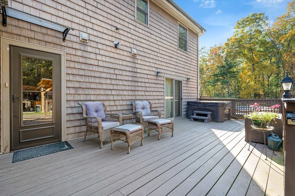 268 Tipton Rock Road Southbridge, MA 01550 - Photo 11 of 42 Gallery Image 11