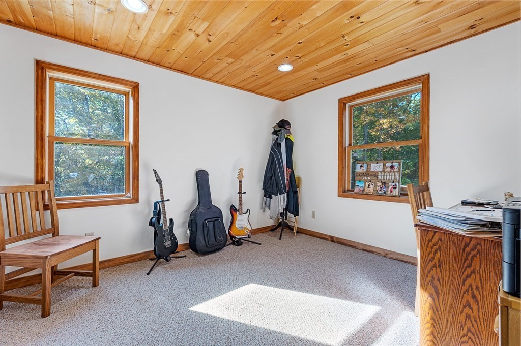 268 Tipton Rock Road Southbridge, MA 01550 - Photo 25 of 42 Gallery Image 25