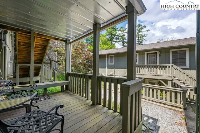 $475,000 | 214 Village Green, Unit B2, Blowing Rock, NC 28605