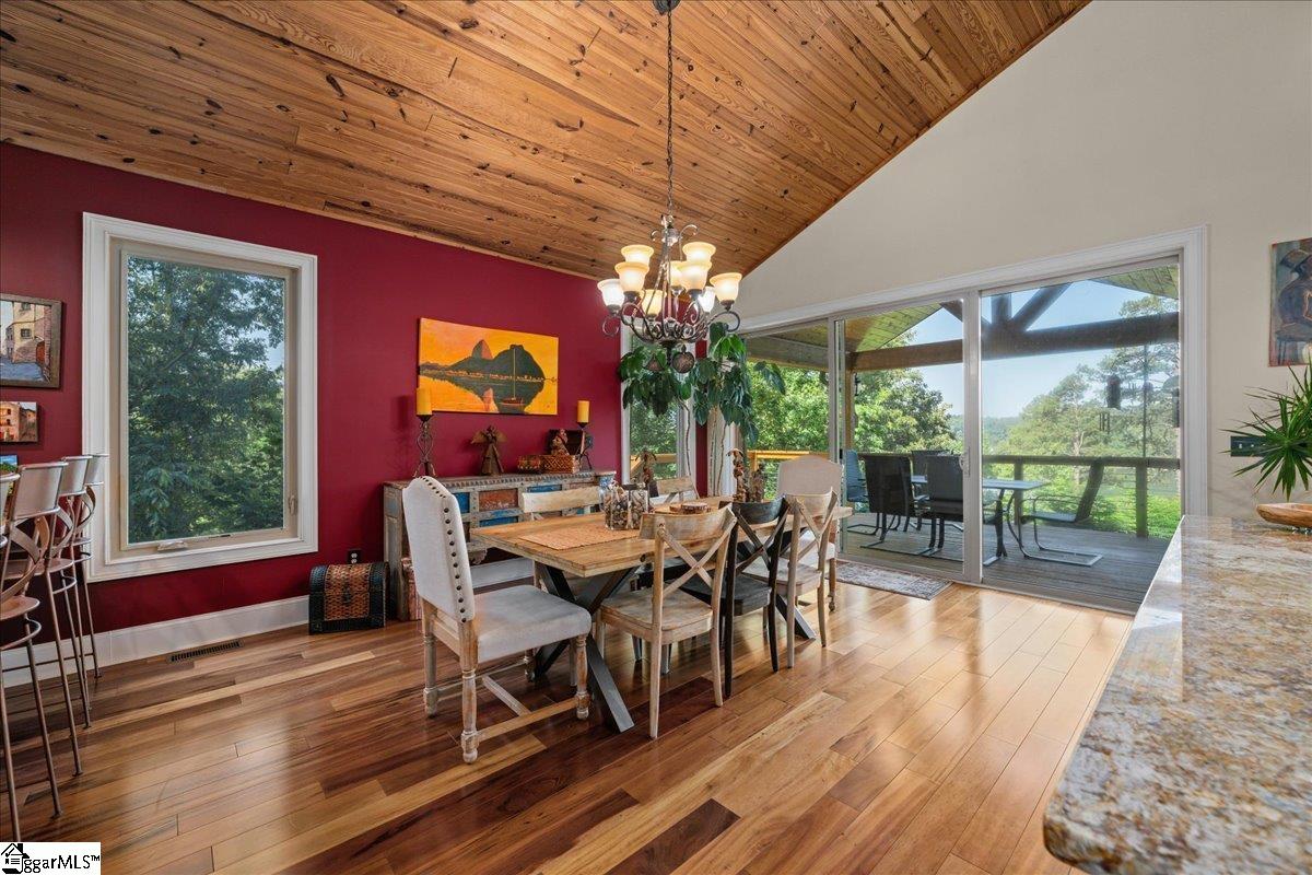 115 Keowee Overlook Road West Union, SC 29696 - Photo 14 of 47