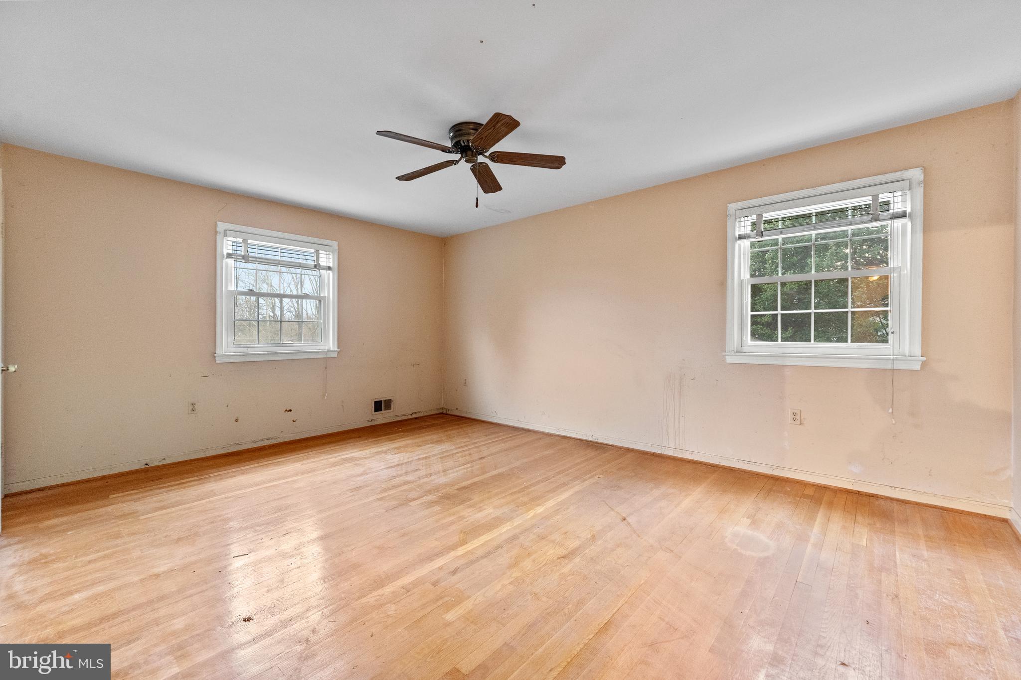 509 Finsbury Road Silver Spring, MD 20904 - Photo 15 of 26 Gallery Image 15