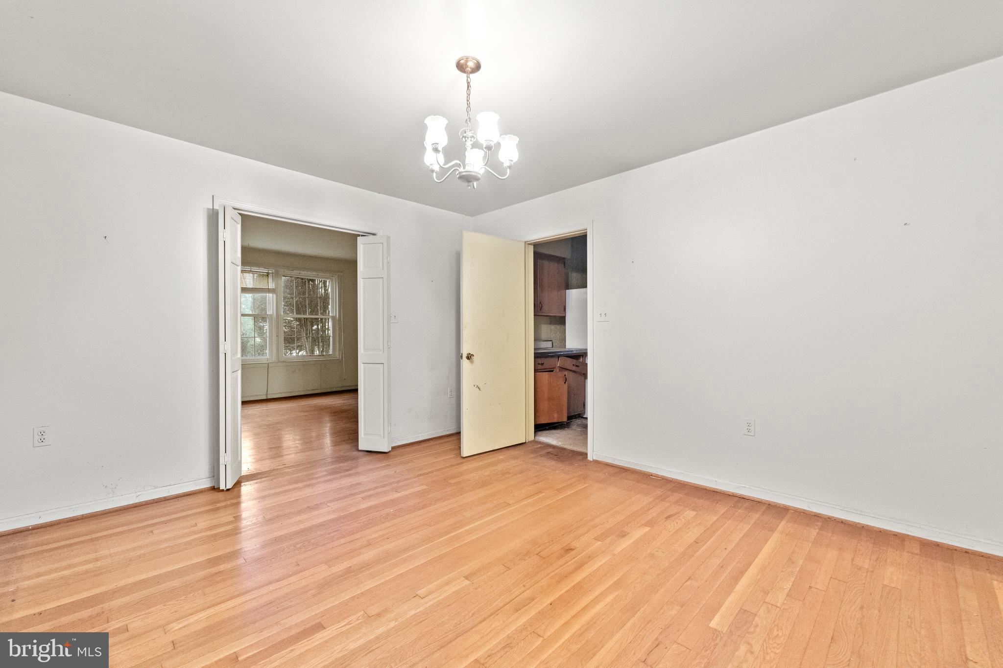 509 Finsbury Road Silver Spring, MD 20904 - Photo 6 of 26 Gallery Image 6