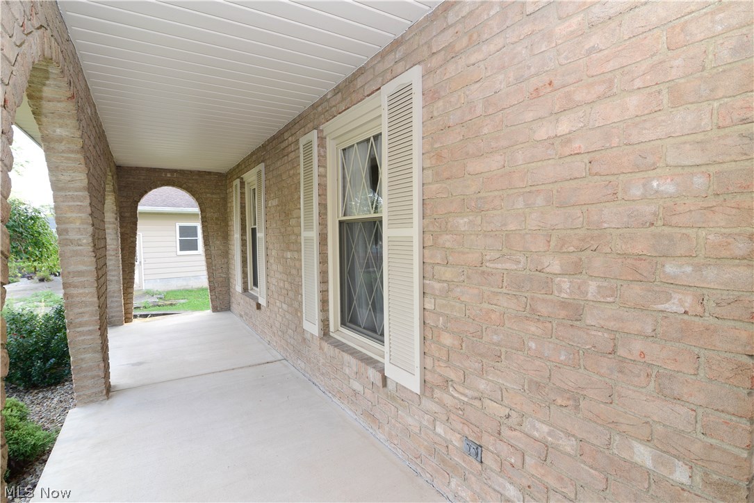 812 Upton Road Youngstown, OH 44509 - Photo 8 of 25 Gallery Image 8