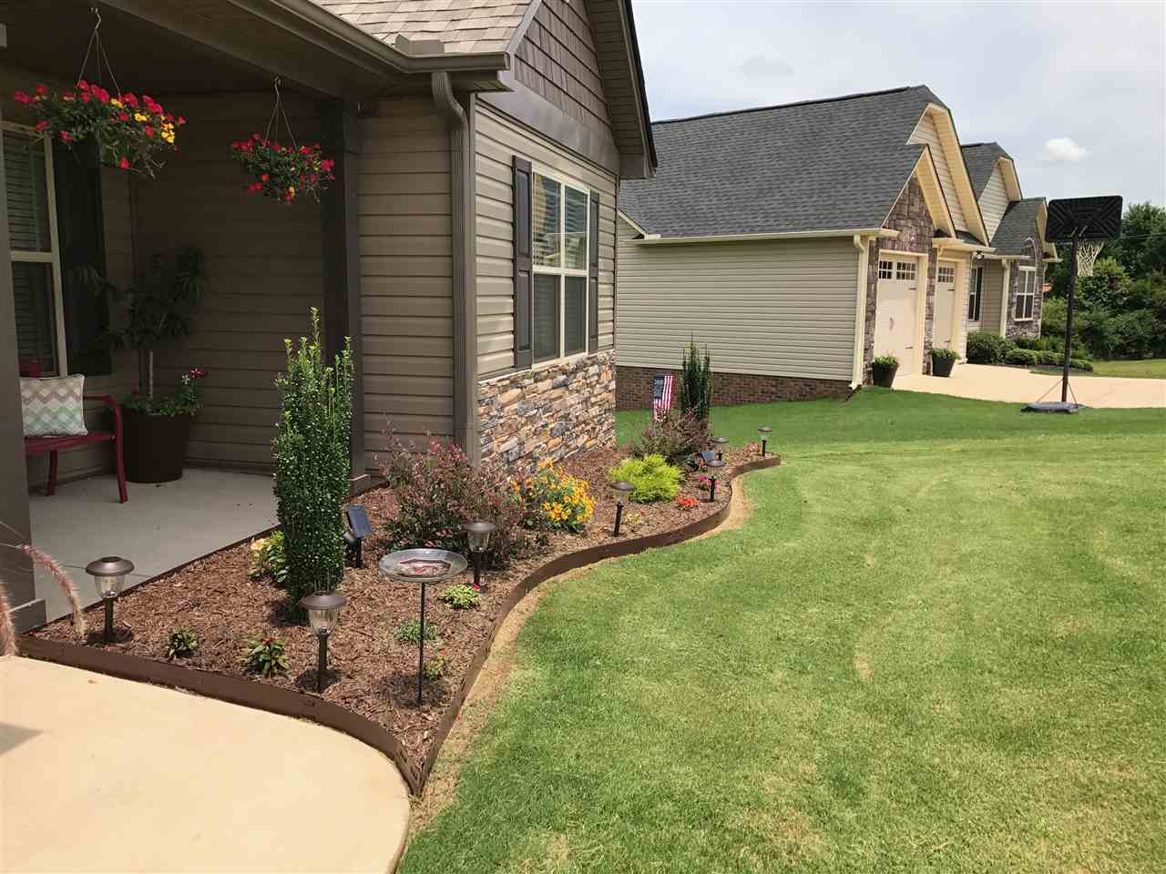 316 Gleaner Drive Inman, SC 29349 - Photo 2 of 22