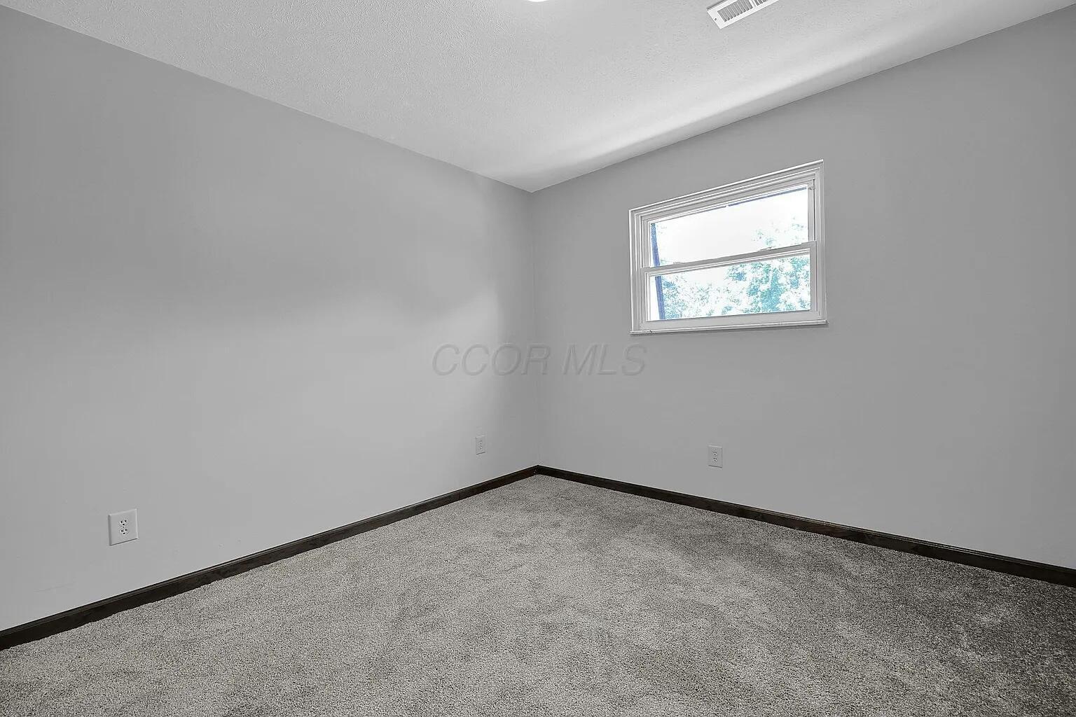 65 Neil Street Delaware, OH 43015 - Photo 11 of 17 Bedroom