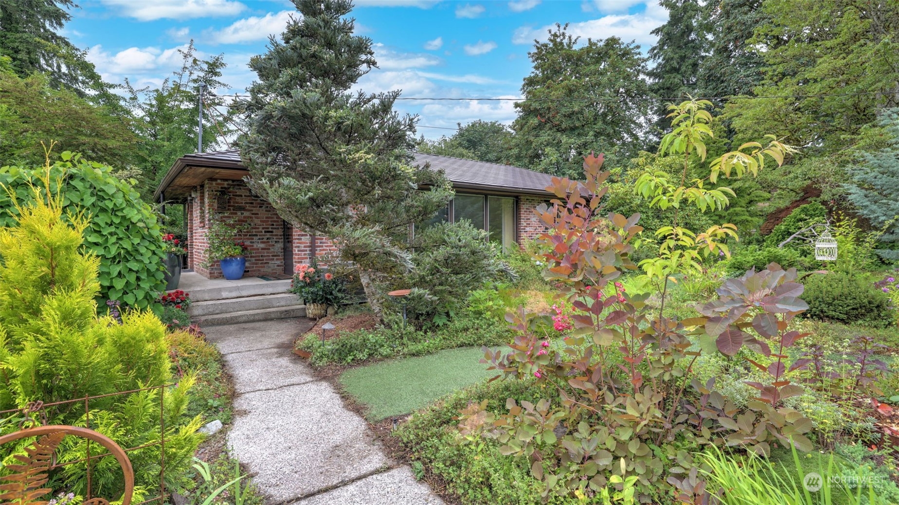 14007 183rd Avenue Southeast Renton, WA 98059 - Photo 6 of 40 Gallery Image 6