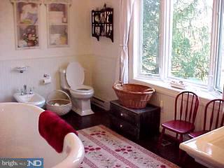 205 Sugartown Road Devon, PA 19333 - Photo 5 of 6