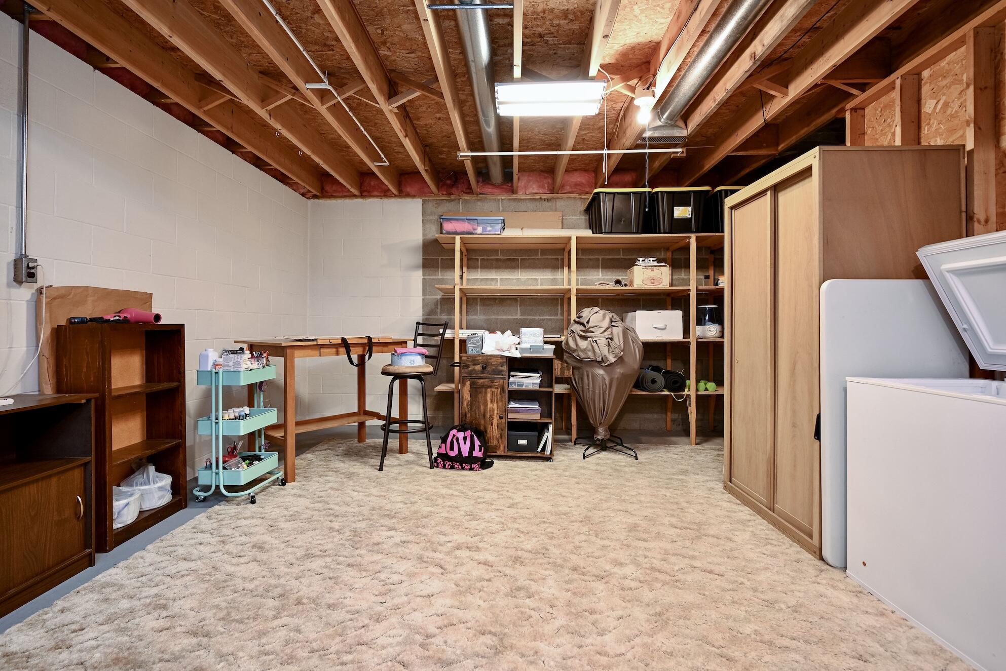 935 38th Avenue Goodview, MN 55987 - Photo 29 of 39 29 LL Storage Area