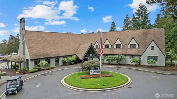 $425,000 | 10743 Glen Acres Drive South, Unit 10743, Seattle, WA 98168