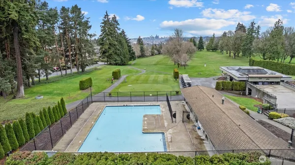 $425,000 | 10743 Glen Acres Drive South, Unit 10743, Seattle, WA 98168