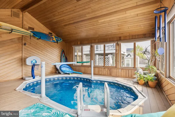 $499,000 | 8 South Captain Drive, Tuckerton, NJ 08087