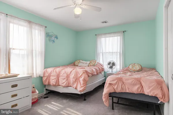 $499,000 | 8 South Captain Drive, Tuckerton, NJ 08087