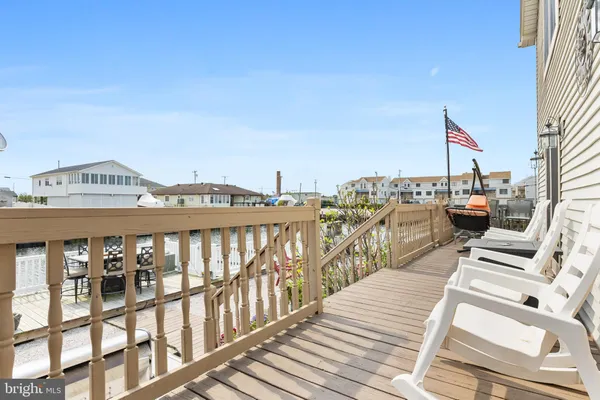 $499,000 | 8 South Captain Drive, Tuckerton, NJ 08087