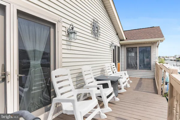 $499,000 | 8 South Captain Drive, Tuckerton, NJ 08087